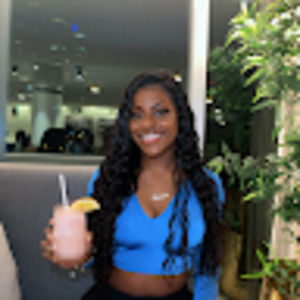 Meet your Posher, Bella